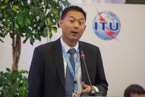 人脸识别：从检测到比对的完整链条-子比笔记